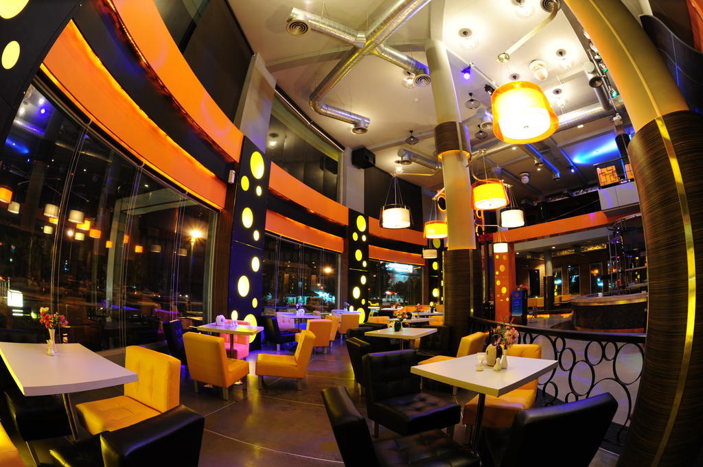 Capital O 75514 Vasidtee City Hotel Suphan Buri Exterior foto